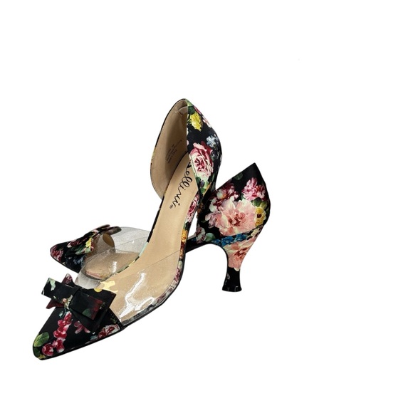 Bellini Cupcake Pump Black Floral Satin Sz. 9 - Picture 6 of 10
